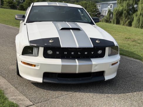 Used 2007 Ford Mustang GT RWD image 12