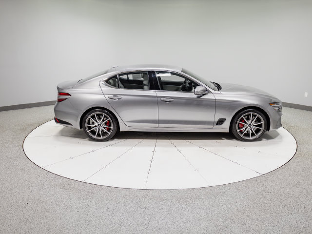 Used 2025 Genesis G70 2.5T RWD image 6