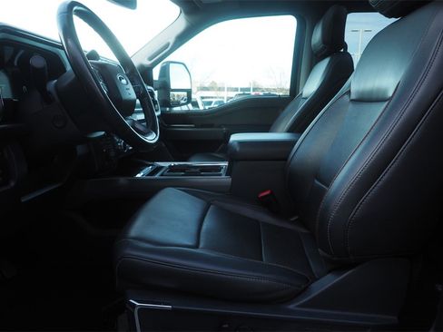 Used 2023 Ford F250 Lariat w/ Lariat Ultimate Package image 9