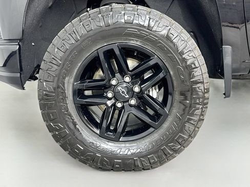 Used 2021 Chevrolet Silverado 1500 LT Trail Boss AWD/4WD image 12