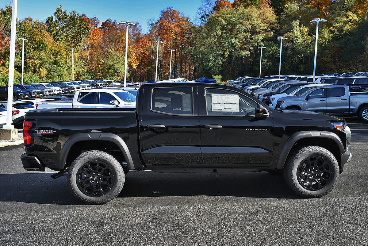 New 2026 Chevrolet Colorado Trail Boss AWD/4WD image 6