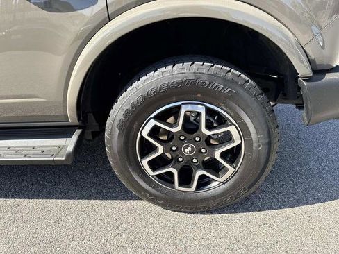 Certified 2025 Ford Bronco Outer Banks image 9