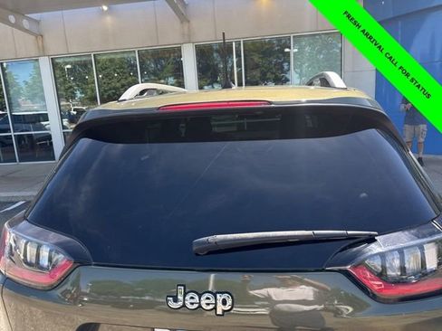 Used 2021 Jeep Cherokee Latitude Lux w/ Comfort/Convenience Group AWD/4WD image 7