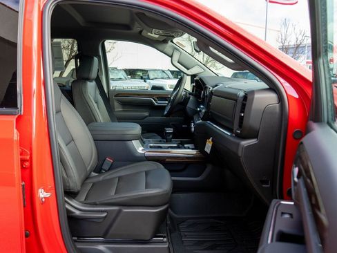 Used 2026 GMC Sierra 1500 Elevation w/ Elevation Premium Package AWD/4WD image 10