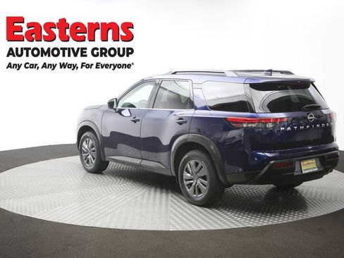 Used 2025 Nissan Pathfinder SV FWD image 65