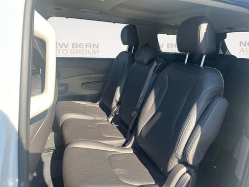 New 2026 Kia Carnival SX FWD image 13