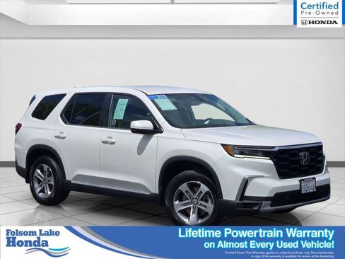 Certified 2025 Honda Pilot EX-L image 1
