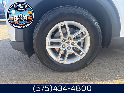 New 2026 Ford Explorer Active image 2