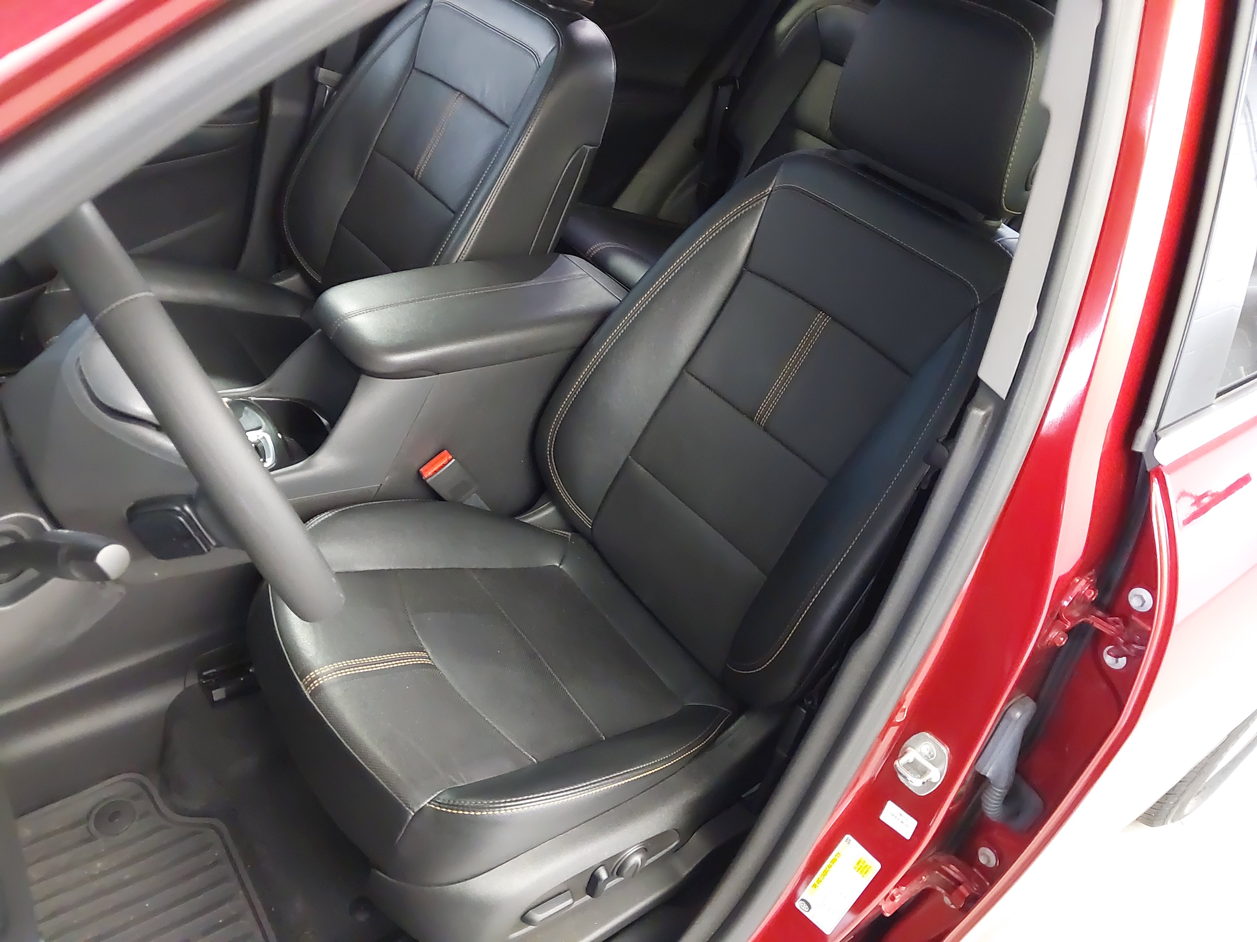 Used 2024 Chevrolet Equinox Premier AWD/4WD image 23