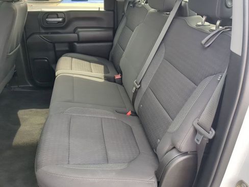 Used 2023 Chevrolet Silverado 2500 LT AWD/4WD image 17
