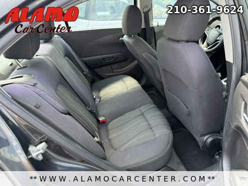 Used 2015 Chevrolet Sonic LT image 13