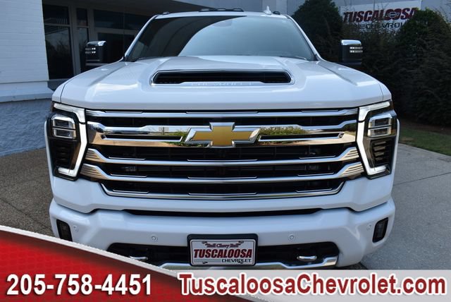 New 2026 Chevrolet Silverado 2500 High Country w/ High Country Premium Package AWD/4WD image 4