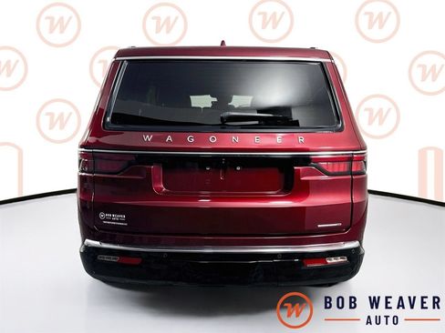Used 2022 Jeep Wagoneer Series I AWD/4WD image 7