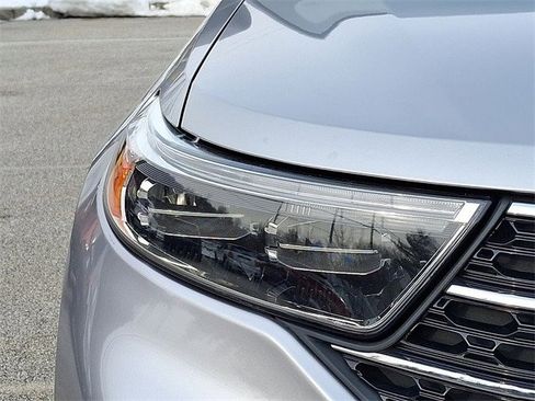 Certified 2021 Ford Explorer XLT w/ Equipment Group 202A image 28