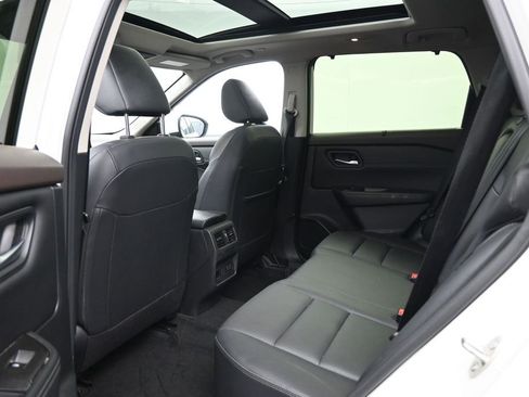 Used 2023 Nissan Rogue SL w/ SL Premium Package AWD/4WD image 24