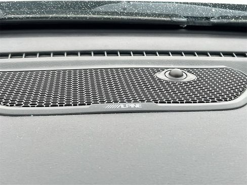 Used 2021 RAM 1500 Laramie image 18