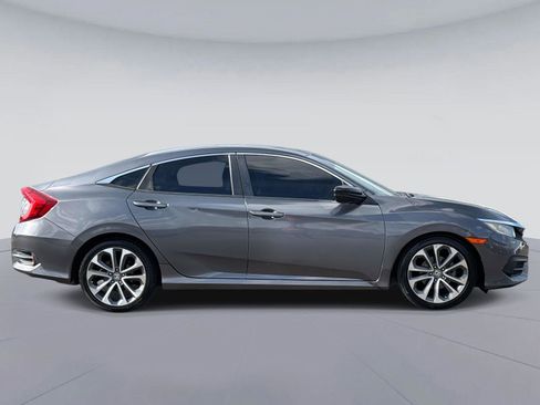 Used 2016 Honda Civic LX image 2