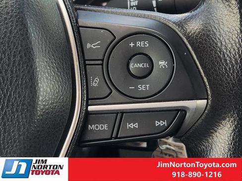 Used 2024 Toyota Camry LE FWD image 29