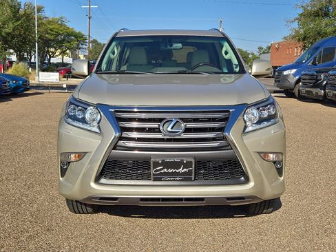 Used 2016 Lexus GX 460 w/ Premium Package AWD/4WD image 10