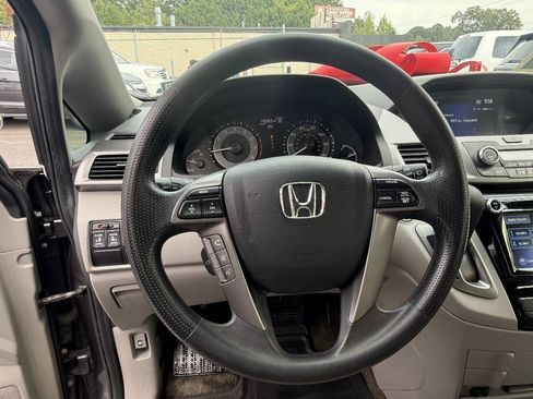 Used 2015 Honda Odyssey EX image 10