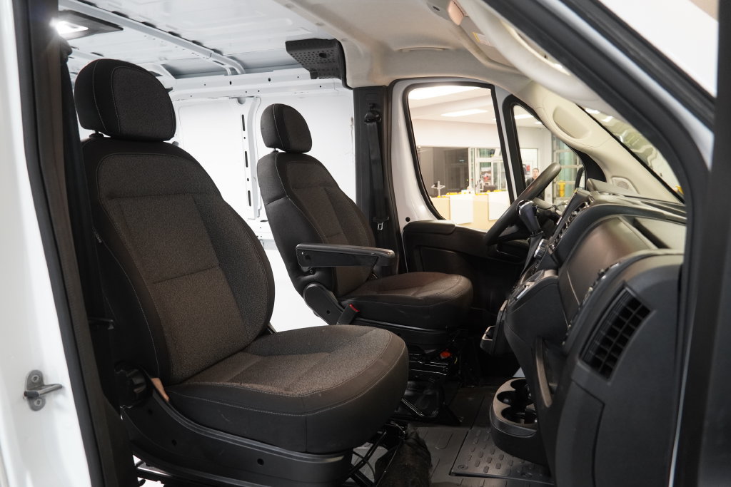 Used 2025 RAM ProMaster 1500 w/ Convenience Group FWD image 26