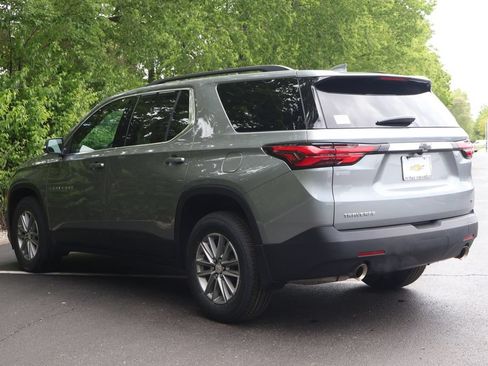 Used 2023 Chevrolet Traverse LT FWD image 6