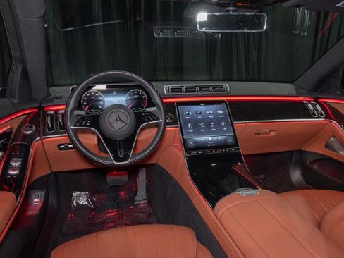 Certified 2026 Mercedes-Benz S 500 4MATIC image 15