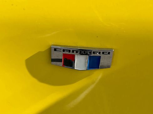 Used 2017 Chevrolet Camaro LT image 7