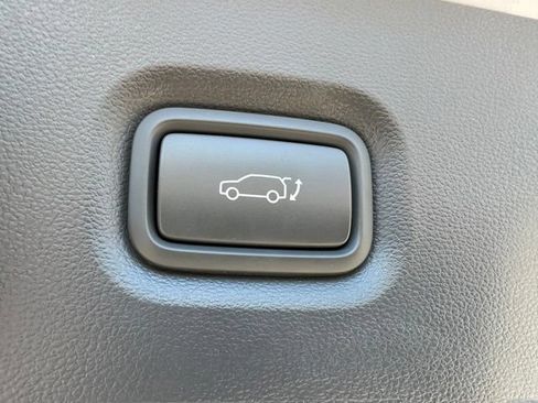 Used 2024 Hyundai Ioniq 5 Limited AWD/4WD image 12
