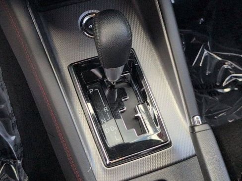 Used 2025 Mitsubishi Outlander Sport SE AWD/4WD image 19