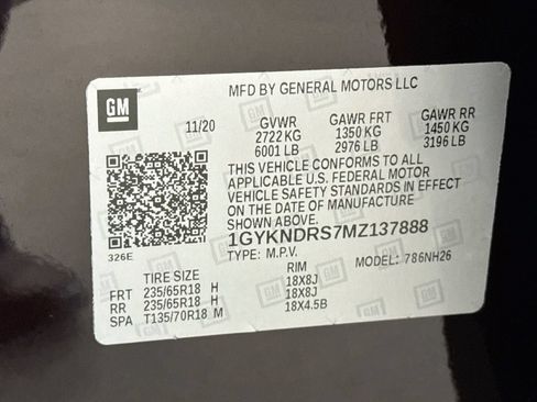 Used 2021 Cadillac XT5 Premium Luxury w/ LPO, Floor Liner Package AWD/4WD image 38