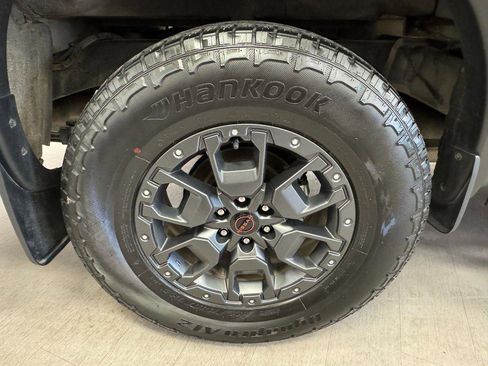 Used 2023 Nissan Frontier PRO-4X w/ Pro-4X Premium Package AWD/4WD image 41