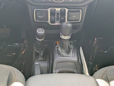 New 2026 Jeep Wrangler Unlimited Sport AWD/4WD image 17