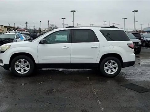 Used 2016 GMC Acadia SLE image 5