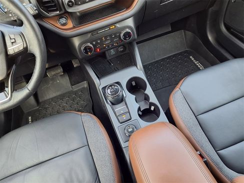 Used 2022 Ford Bronco Sport Outer Banks w/ Tech Package image 10