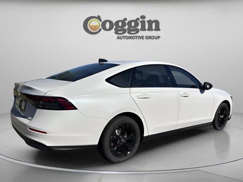 New 2025 Honda Accord SE image 5