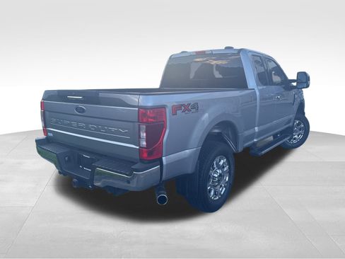 Used 2020 Ford F250 Lariat w/ Chrome Package image 6