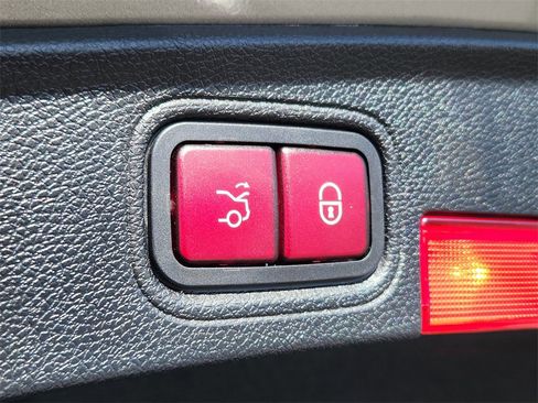 Used 2020 Mercedes-Benz C 43 AMG C 43 AMG image 17