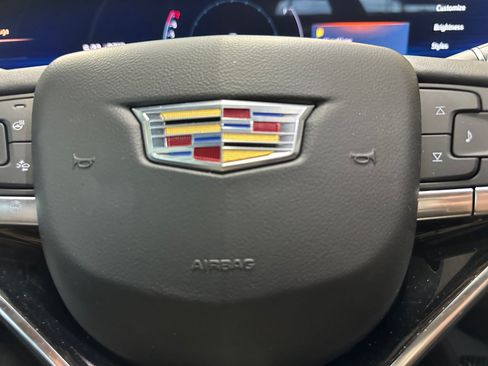 Used 2025 Cadillac CT5 Sport RWD image 25