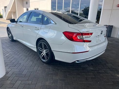 Certified 2021 Honda Accord Touring image 4