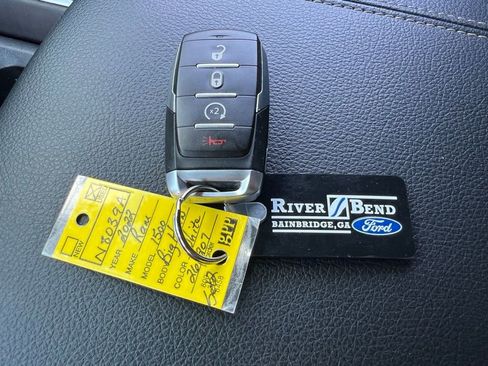 Used 2022 RAM 1500 Big Horn RWD image 37