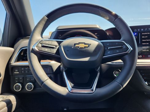 New 2026 Chevrolet Tahoe High Country AWD/4WD image 16