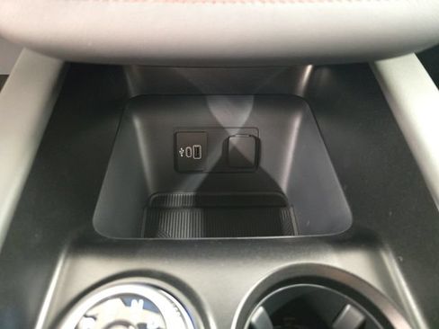 New 2026 Ford Explorer Active AWD/4WD image 30