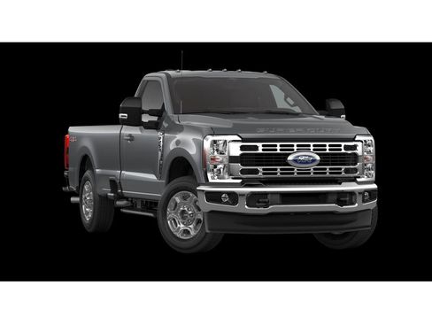 New 2026 Ford F250 XLT w/ Snow Plow/Camper Package image 4