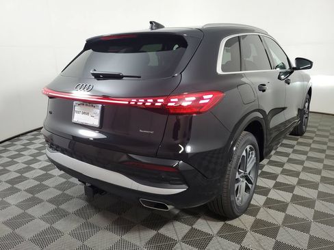 New 2026 Audi Q5 Premium AWD/4WD image 6
