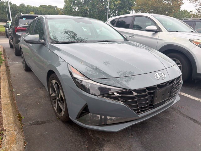 Used 2023 Hyundai Elantra Limited FWD image 1