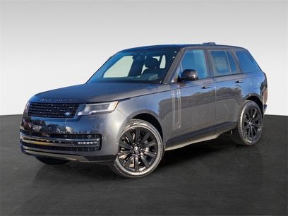New 2025 Land Rover Range Rover SE