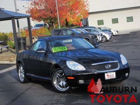 Used 2004 Lexus SC 430 Convertible image 3