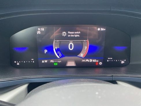 New 2024 Volkswagen Taos SE image 30