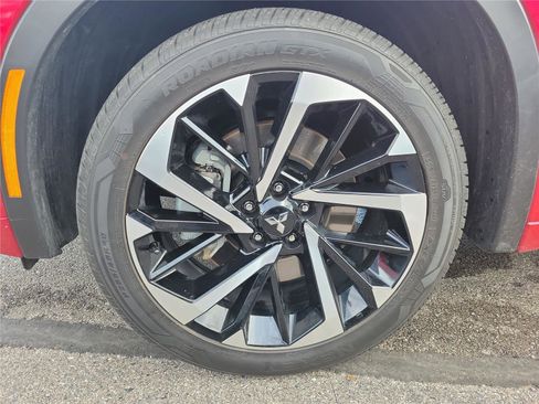 Used 2024 Mitsubishi Outlander SEL image 28